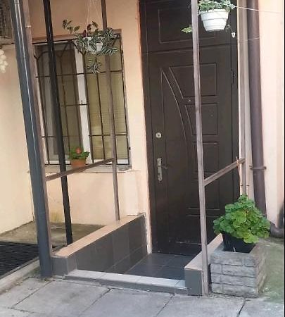 Александровский Odessa Esterno foto