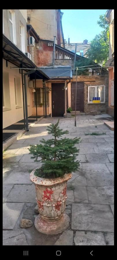 Александровский Odessa Esterno foto